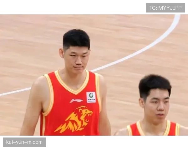 胡金秋空砍二十二分 广厦内线支柱难挽败局